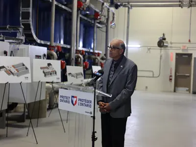 Mayor Mike Burkett welcoming attendees to the Westshore Water and Wastewater Plant